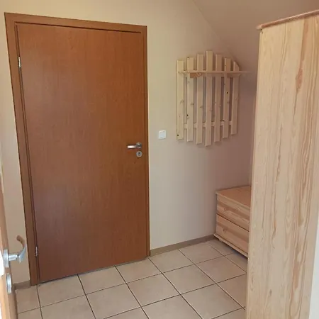 招待所 Kurzacka 斯克拉斯卡波伦巴