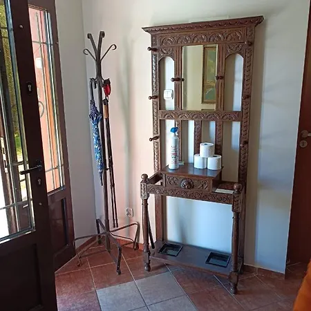 Kurzacka 招待所 *