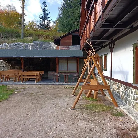 Kurzacka 招待所 斯克拉斯卡波伦巴